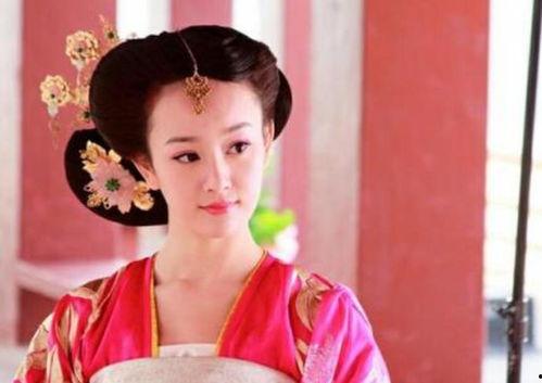 911爆料 赵露思说未来能拍戏就拍,未来将全身心投入影视创作，演绎更多精彩角色